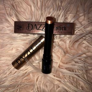 Kat Von D Dazzle Stick Eyeshadow